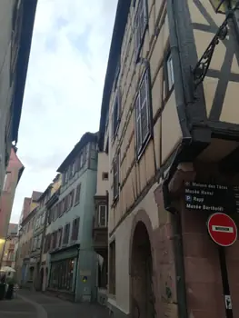 Folklore dancing in the evening at Colmar, Alsace (France)